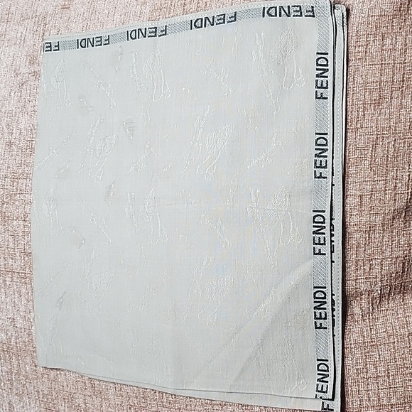 FENDI 💯 Authentic Handkerchief Cotton - Picture 1 of 7